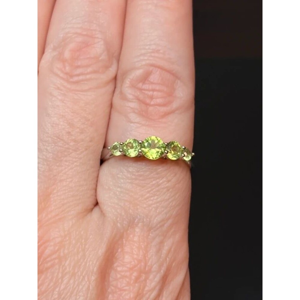 Sterling Silver Peridot Five Stone Ring Size 8.75 Stamped 925 Green Gemstone